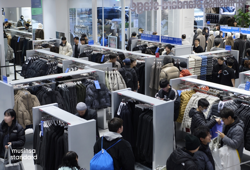 성장 엔진 가속한 ‘무신사스탠다드’ 매출액 4700억 전망 89-Image